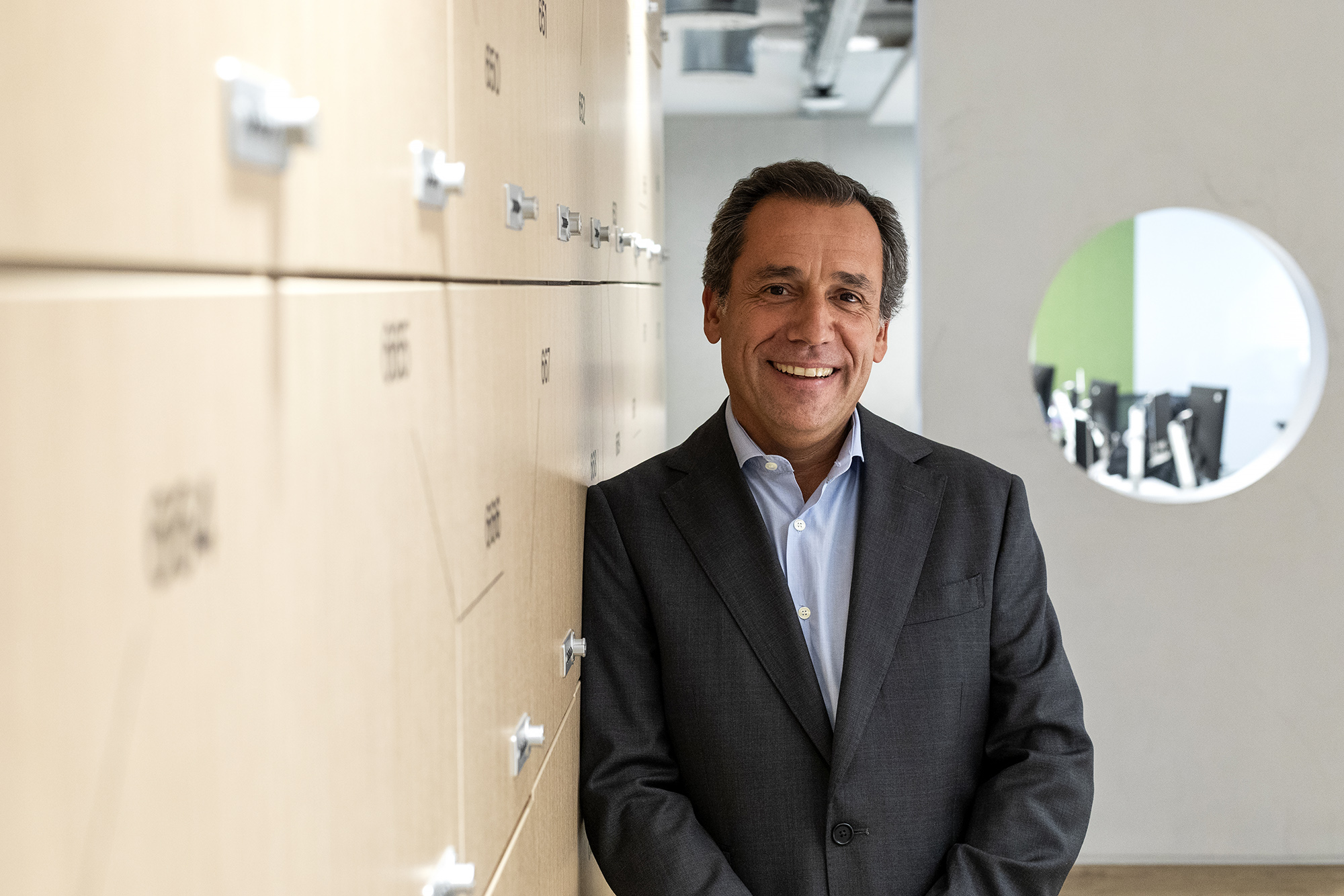 Sim es De Almeida Marsh Ser N 1 Permite Melhor Servi o Aos Clientes 
