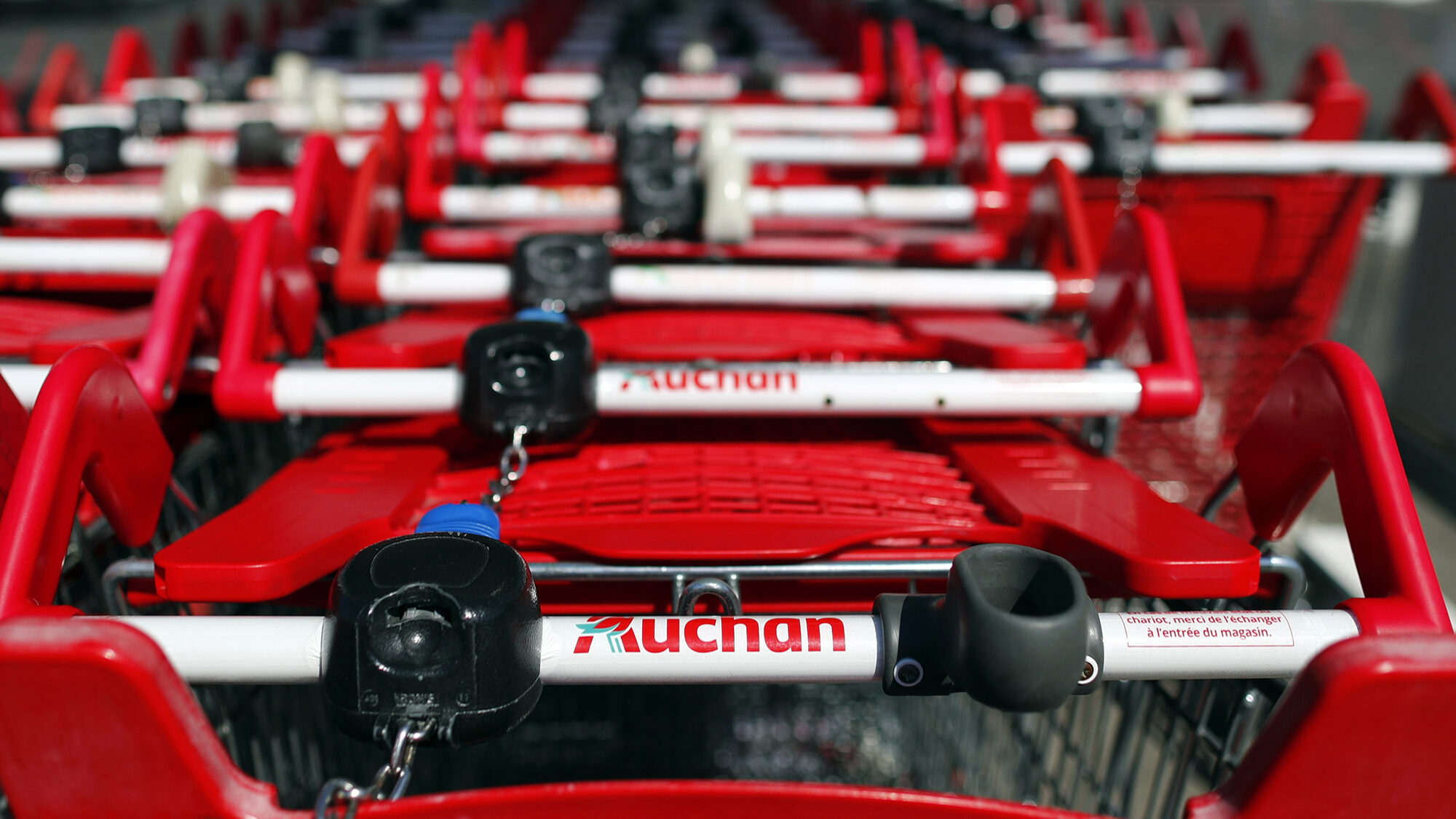 Auchan distribui 5,7 milhões de euros pelos trabalhadores em Portugal