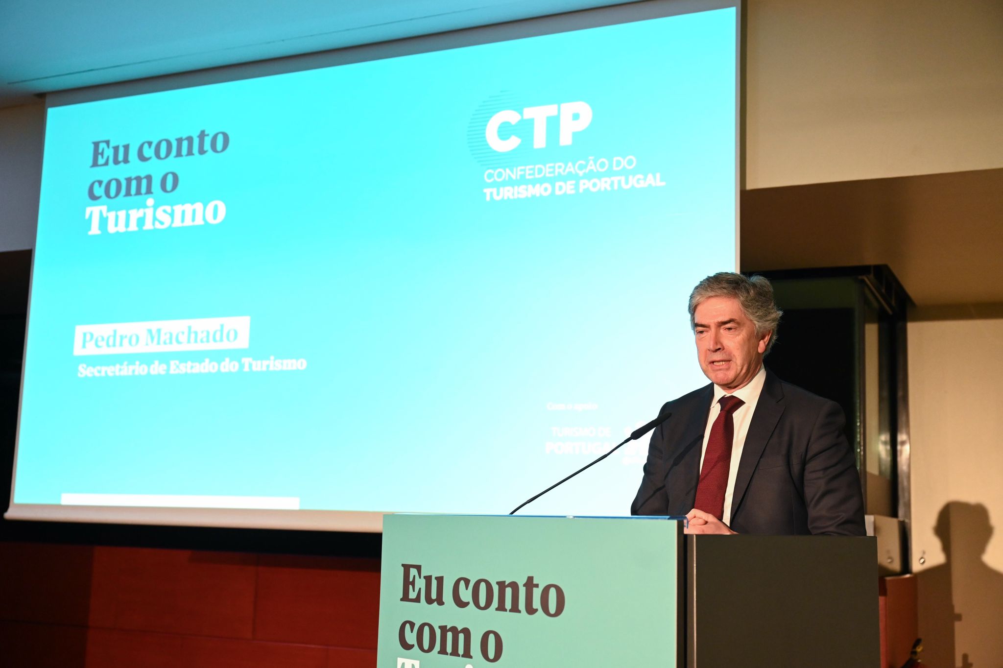 Turismo Quer Esclarecer Portugueses Sobre O Impacto Do Setor Em Nova 