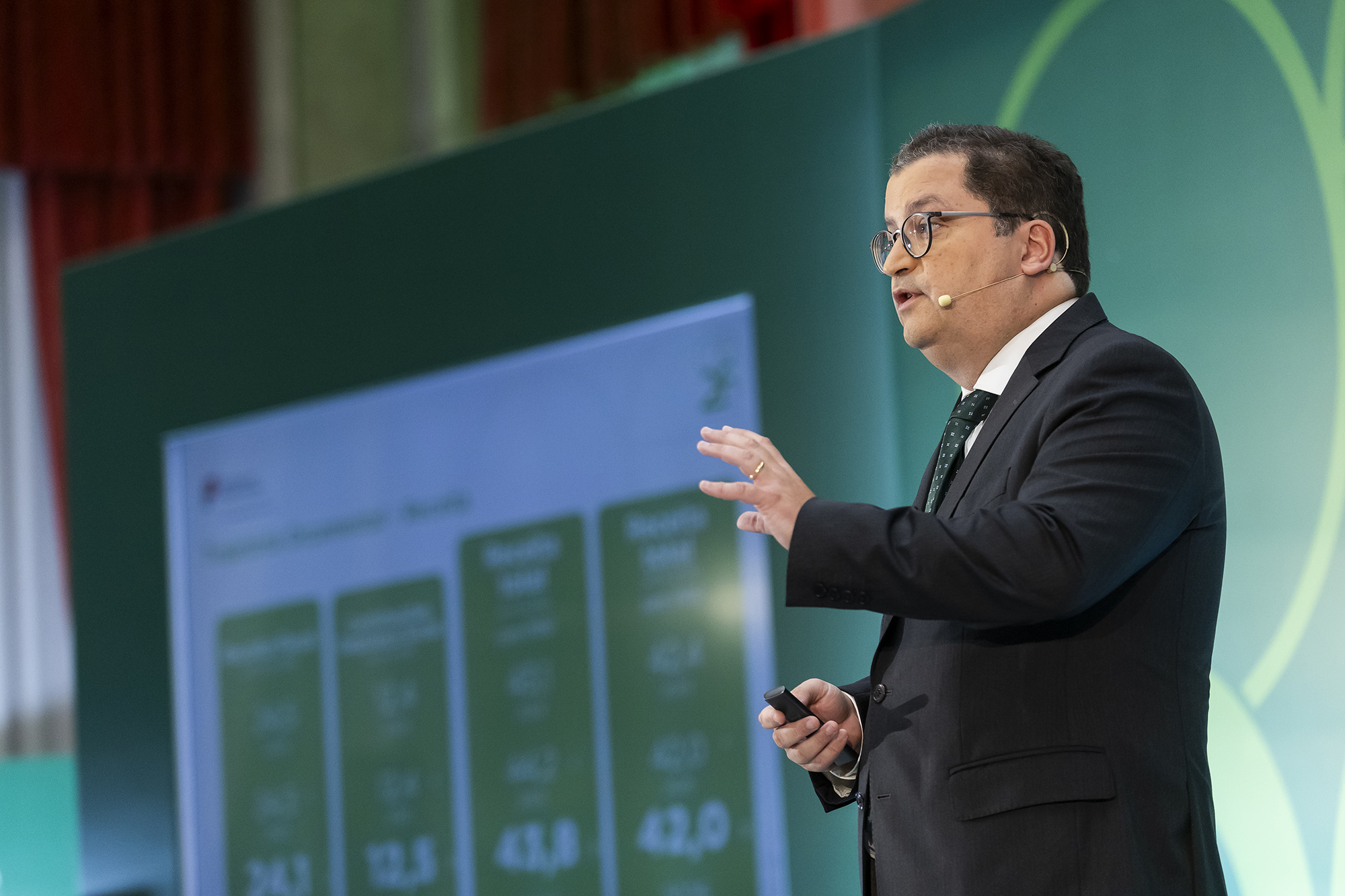 Entrega do documento do Orçamento do Estado para 2026 - 09OUT25