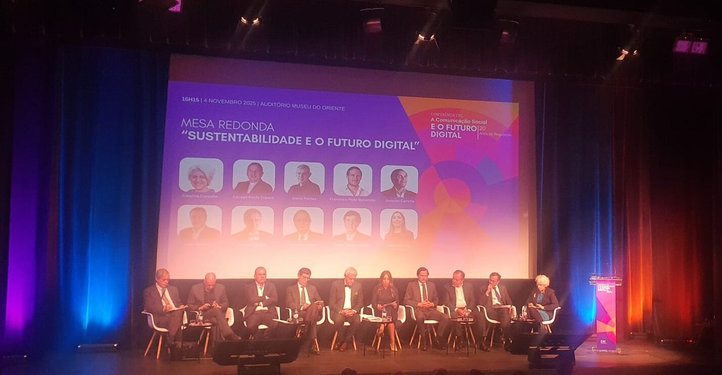 Pedro Braumann, David Pontes, cónego Paulo Franco, Pedro Morais Leitão,Nicolau Santos, Carla Martins, Francisco Pedro Balsemão, Luís Santana e Joaquim Carreira