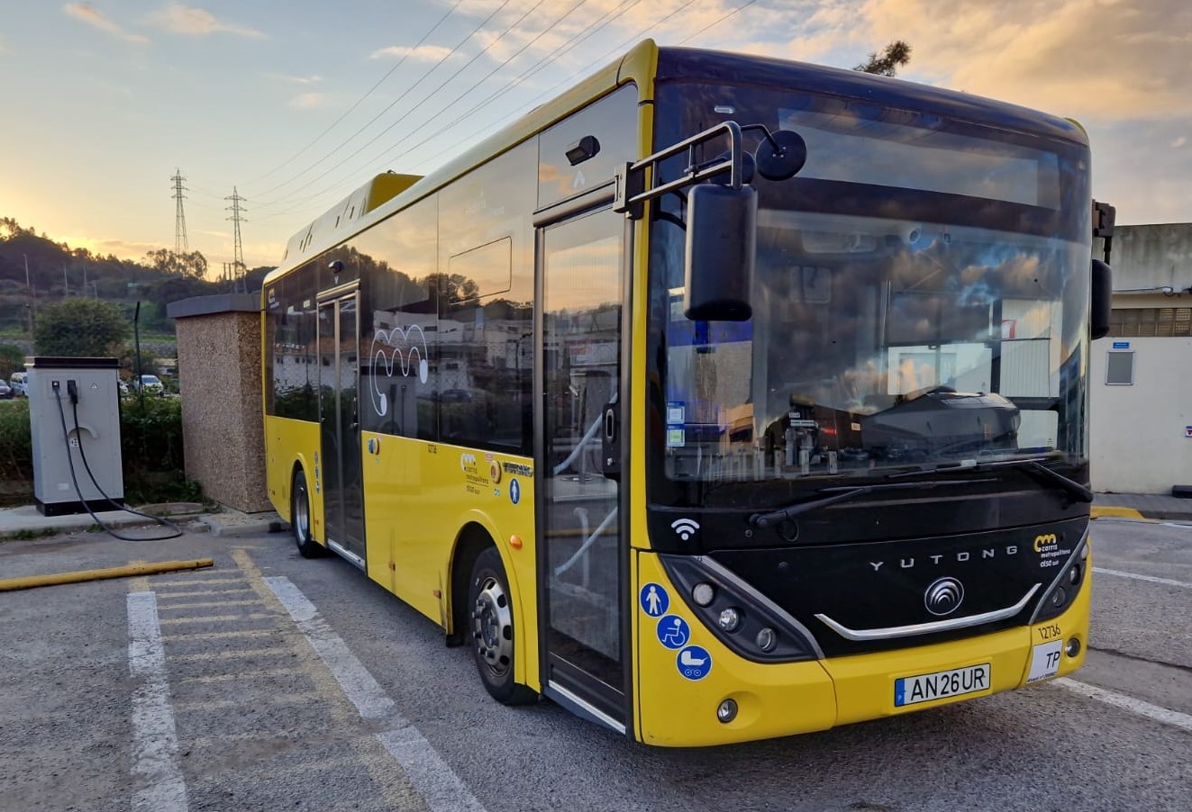 Autocarro Yutong elétrico Carris Metropolitana