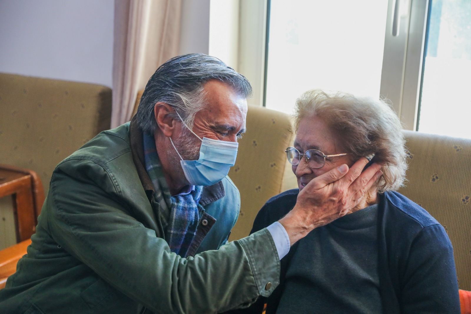 O candidato à Presidência da República, João Cotrim Figueiredo, visita a Academia Cultural e Social de Maceira, Leiria, 7 de janeiro de 2026. Os portugueses elegem o sucessor de Marcelo Rebelo de Sousa em 18 de janeiro, numas eleições com recorde (11) de candidatos e cuja segunda volta, a realizar-se, decorrerá a 08 de fevereiro.