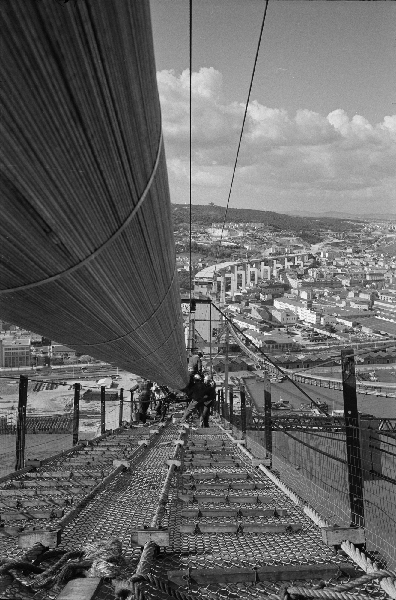 ATENÇÃO: NÃO USAR. FOTOS DE USO EXCLUSIVO NO ARTIGO DOS 60 ANOS DA PONTE 25 DE ABRIL